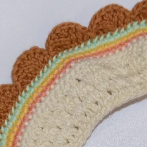 Misha & Puff Crochet Beige Vintage Style Collar Accessory 2