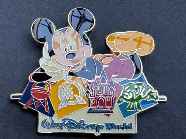 Walt Disney World Pin Badge - Mickey Mouse - 2000 collection