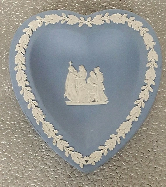Wedgwood Jasper Ware Light Blue & White Heart Shaped Trinket / Pin Dish