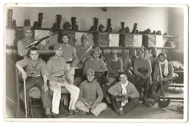 photo card cpa military c. 1934 The Day After the Vaccine - Regiment