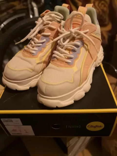 Buffalo scarpe usate 2025