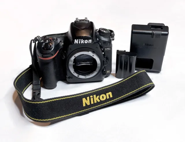 Nikon D750 24.3MP Digital SLR Camera Body Full Frame Black - Near Mint Condition