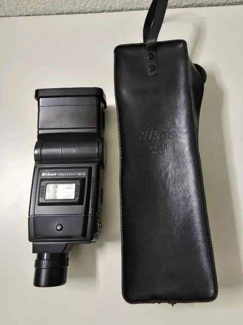 Working Nikon Speedlight SB-16 Flash w/ AS-8 Mount for F3 & SS-16 Case