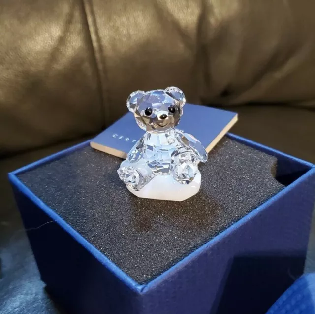 SWAROVSKI Kris Bear Perfectly Happy ( Sitting on a Cloud ) 1016618 Retired New