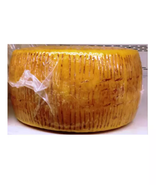Rigatello Käse aus Kuhmilch - Stück ca. 400 g.