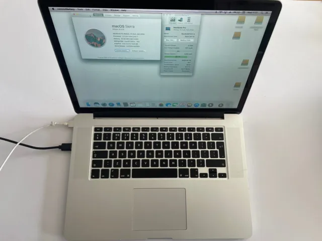 DAMAGED Apple MacBook Pro 15" i7 2.2GHz 16GB Spares/Repairs /Mid 2015/D115