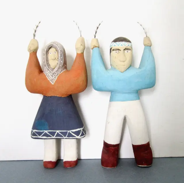 Two 1991 NAVAJO Robin Willeto Spirit Figure Sculptures- Wood Carved Folk Art 7"