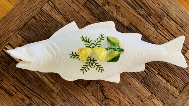 Vintage Mid Century Italian Vietri Majolica Fish Tureen Sliced Lemon Lid 25”