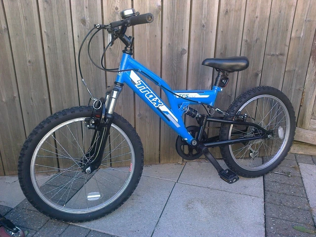 KIDS GIRLS Boys Apollo Trax Mountain Bike TFS 20, Suit