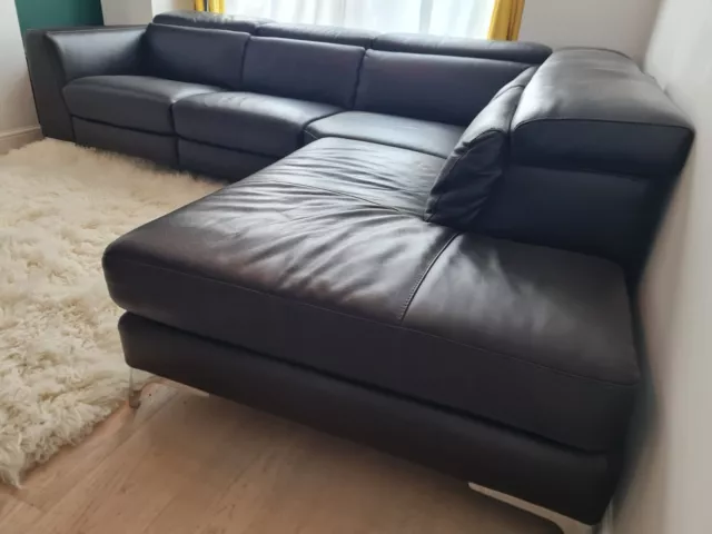 Corner clearance sofa preloved