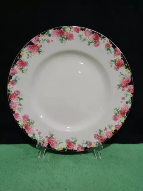 Royal Doulton. Clover. Entree Plate. (21.5cm). D5974. Made In England. Series A.