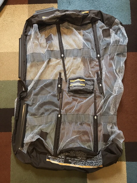 Graco Pack N Play  Clip On Mesh Bassinet Insert & built in Poles brown 9G04GOG