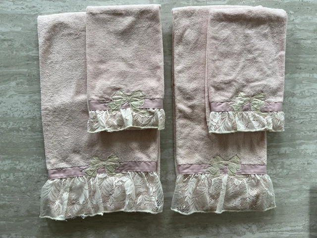 Vintage JCPenneys Pink Guest Bathroom Towel Bath Hand 4 piece Lace