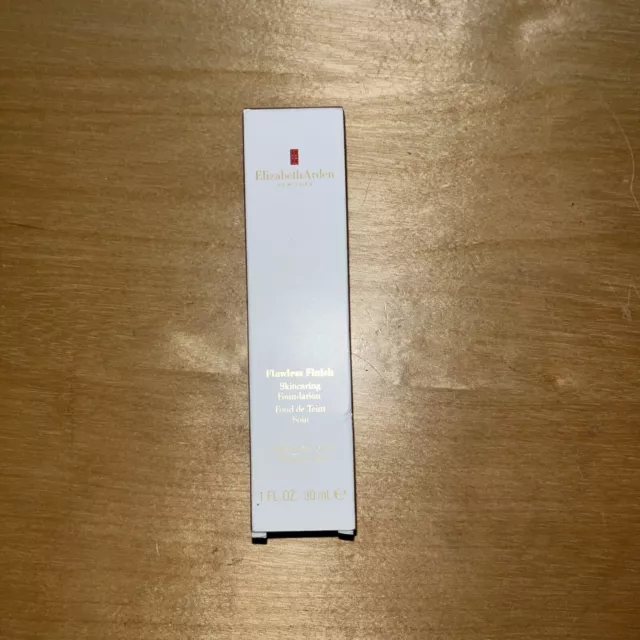 Elizabeth Arden Flawless Finish Skincaring Foundation 30ml Shade 130W