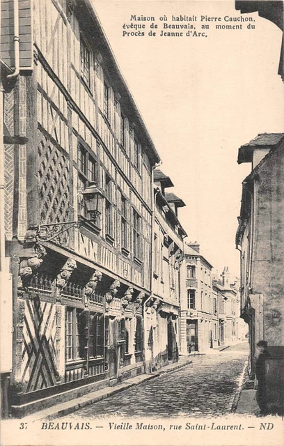 CPA  BEAUVAIS Vieille Maison, rue Saint Laurent (141713)