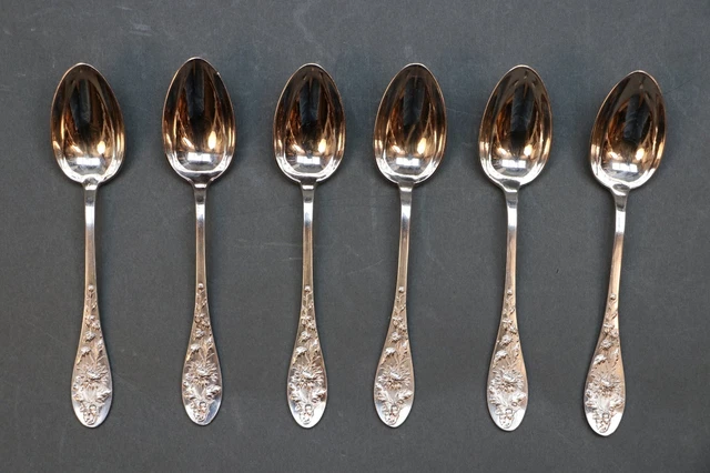 6 Kaffeelöffel - um 1900 - Jugendstil - Blumendekor - versilbert - W18 6 Kaffeelöffel - um 1900 - Jugendstil - Blumendekor - versilbert - W18