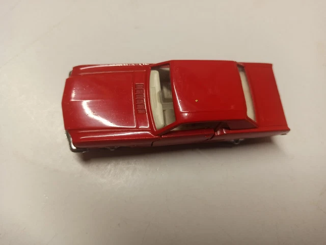 Solido Ford Mustang 1965 1/18 - Modèle Sans Boîte - Année 1963 ? - A7