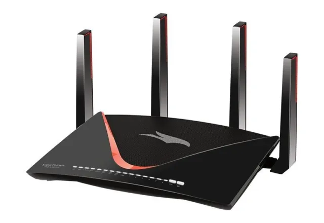 NETGEAR XR700  Nighthawk Pro Gaming Wi-Fi Router AD7200 Mbps - Black