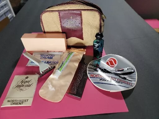 Vintage NORTHWEST AIRLINES NWA FIRST CLASS AMENITY BAG KIT TOILETRIES Toothbrush 2