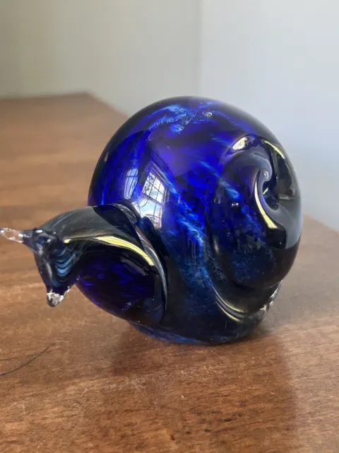 VINTAGE MTARFA Maltese cobalt blue art glass snail paperweight ornament