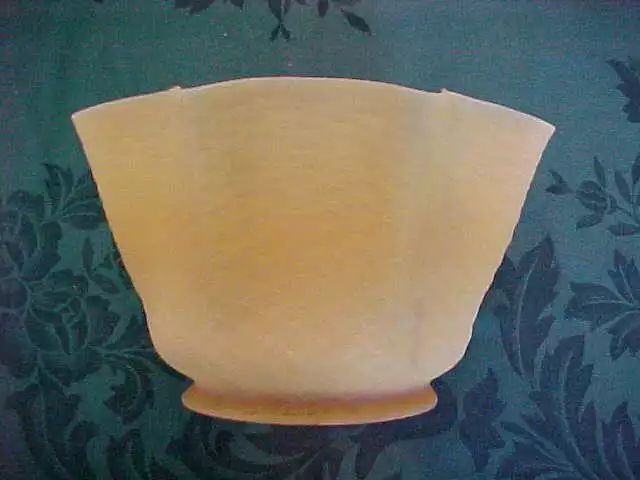 Victorian BUTTERSCOTCH Herringbone Kerosene Oil Gas Art Glass Lamp Shade 5" Fitt