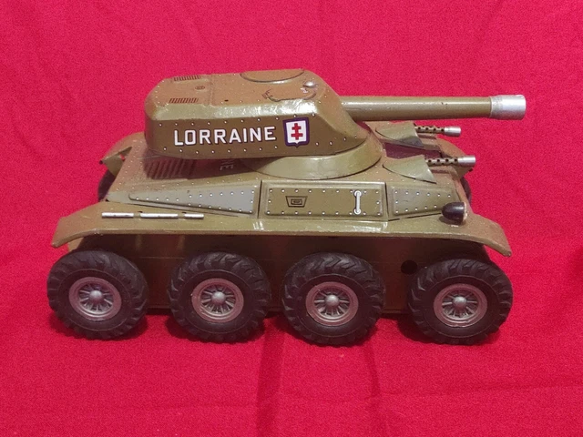 CHAR TANK EN Tole Ancien Bir Hakeim EUR 50,00 - FR