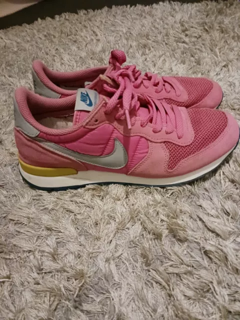 Nike Internationalist Women's Pink Trainers Size UK 6 US 6.5 #629684-500