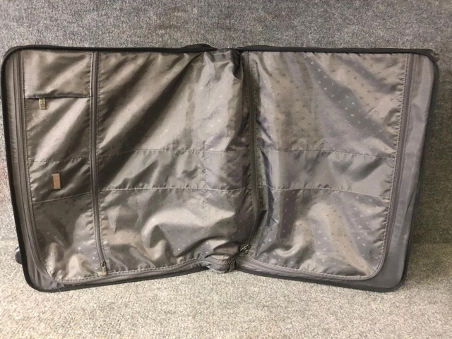 Tumi Alpha G4 Upright Rolling 2 Wheels Black Bi-Fold Garment Bag Suitcase 3