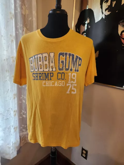 Yellow Bubba Gump Shrimp Co Chicago T shirt size Large