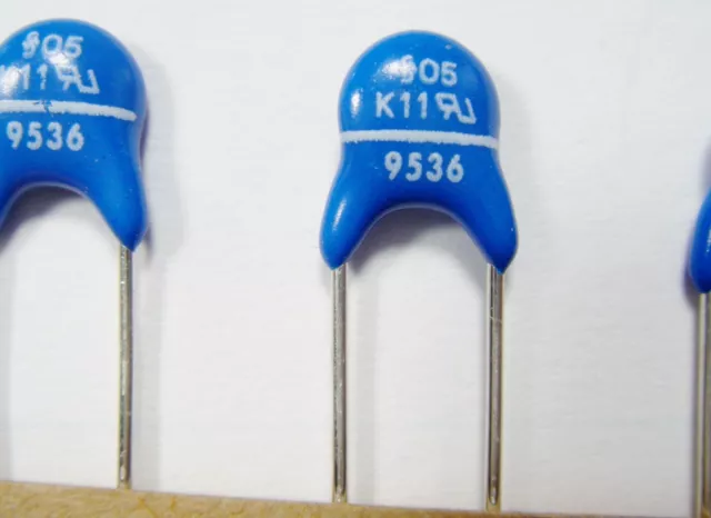 S05K11 Varistor W Termistore 5A 11V#19-6A4