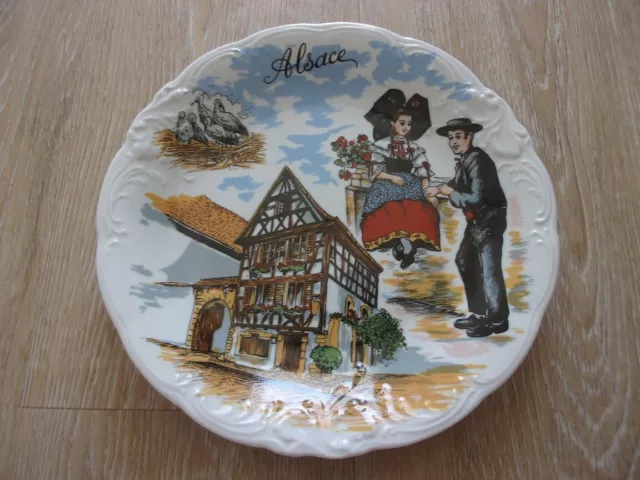 assiette décor Alsace