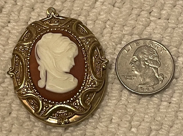 Lot De 4 Camées Coquille Vintage - 296 Carats - Italie - Blanc Et Marron