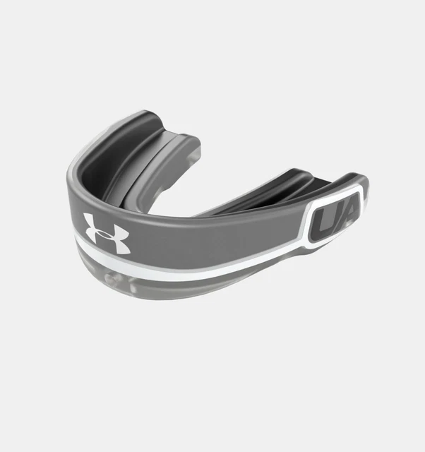 Under Armour UA Game Day Armour Pro Mouthhuard con Cinturino Adulti O Ragazzi