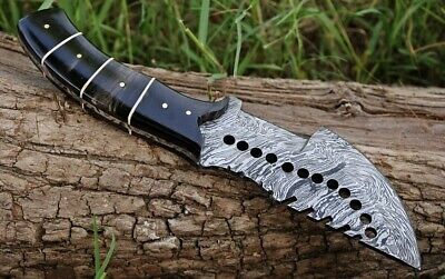 Hand Forged Damascus Steel Hunting Tracker Knife W/ Bull Horn Handle + sheath