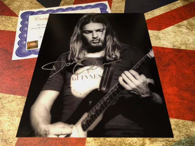 HAND SIGNED DAVID GILMOUR PINK FLOYD CLASSIC 10x8 GENUINE AUTOGRAPH PHOTO + COA