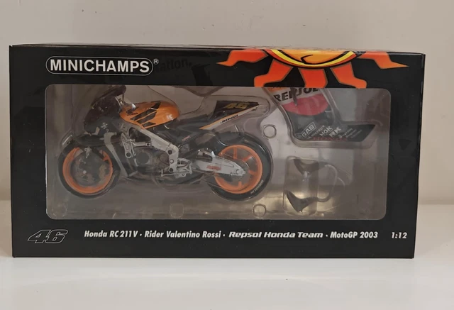 MINICHAMPS 1/12 HONDA RC211V 2002 Valentino Rossi Repsol