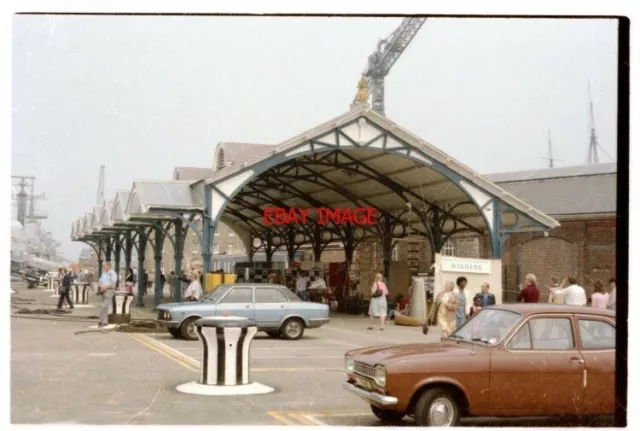 Photo  Portsmouth Dockyard Railway Station