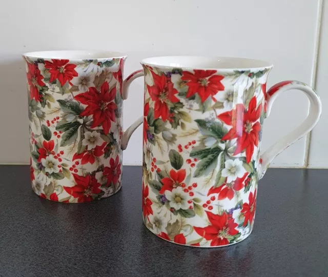 Maxwell &Williams, Mug set of 2, Pointsettias, Fine Bone China, 2002