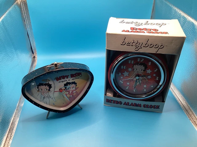 clockwork cros 掛け時計（Clocks, Animation Merchandise