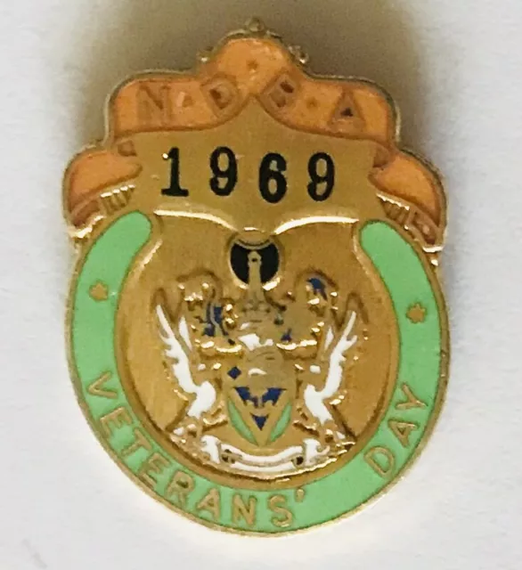 NDBA Veterans Day Bowling Club 1969 Badge Pin No Clasp (L19)