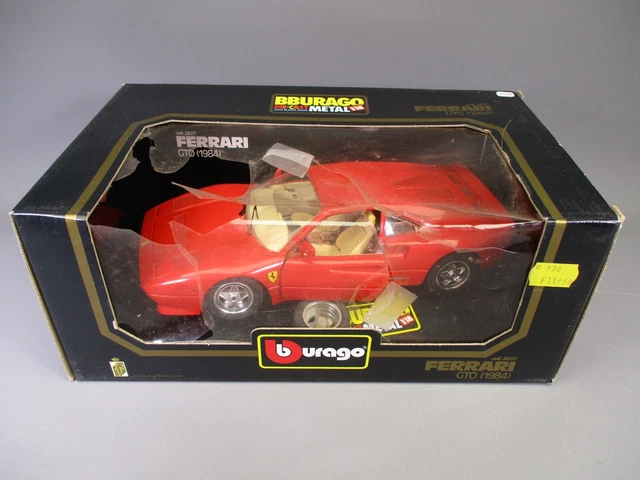 Voiture Miniature BURAGO Ferrari GTO 1984 à L'échelle 1/18 - Avec Boîte