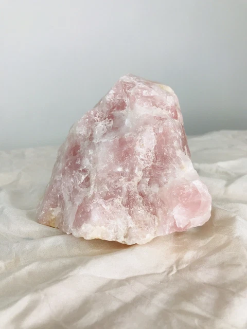 Rosenquarz 570g 🌸Rohstein Computerstein Edelstein Brocken Heilstein Wasserstein