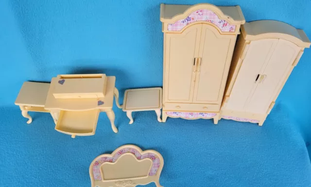 lot 1996 Mattel Barbie Doll House Furniture Yellow Armoire Wardrobe bed head tab