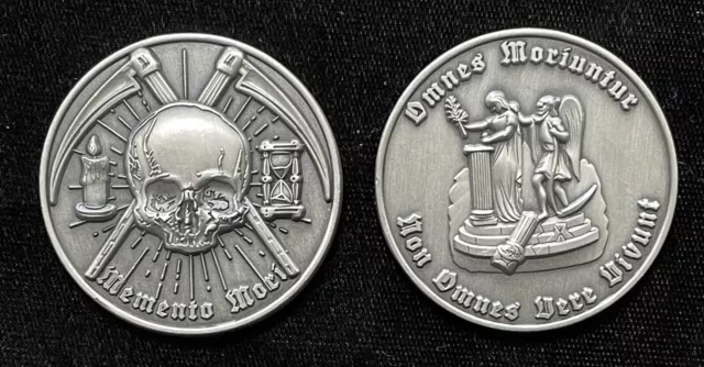 Memento Mori Master Mason Freemason Masonic coin, 1.75”, antique silver