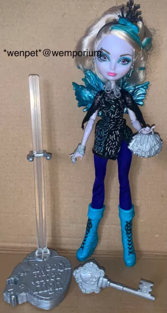 Ever After High Doll Faybelle Thorn Stand & Brush VGC