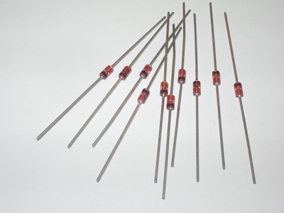 10x Diode Zener 68V 3W Boitier DO15 