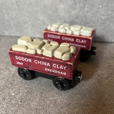 thomas wooden railway sodor china clay cars
