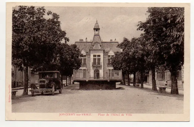 JONCHERY SUR VESLE - Marne - CPA 51 - la place de l' Hotel de Ville Voiture