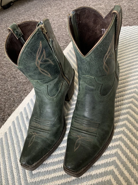 Ariat lovely sale western boot