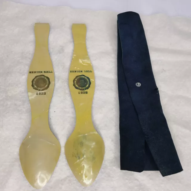 1828 University of Pittsburgh Senior Hall Pair of Shoe Horns   Memorabilia  Rare